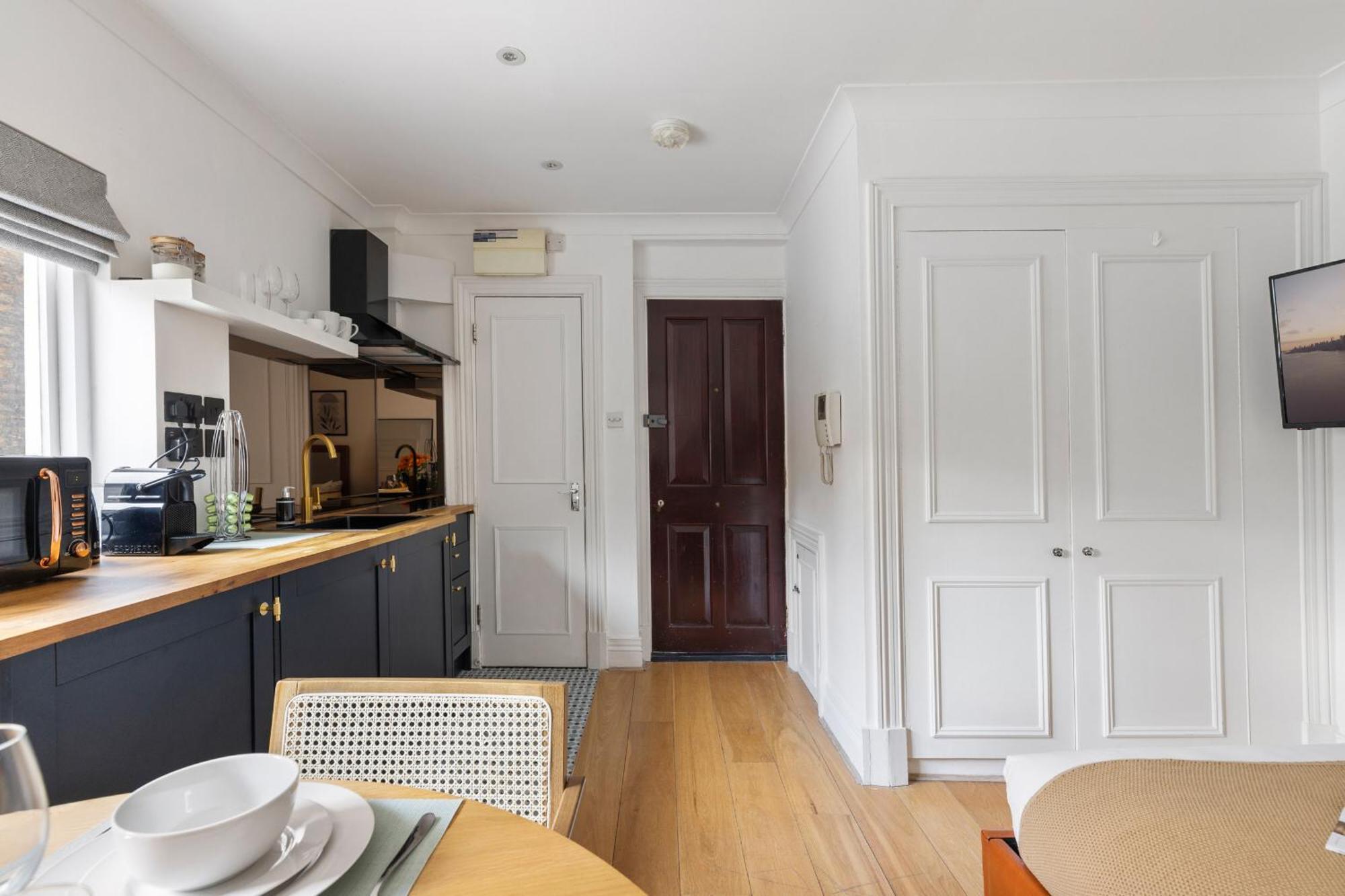 Luxurious Studio Retreat - La Reserve Knightsbridge 伦敦 外观 照片